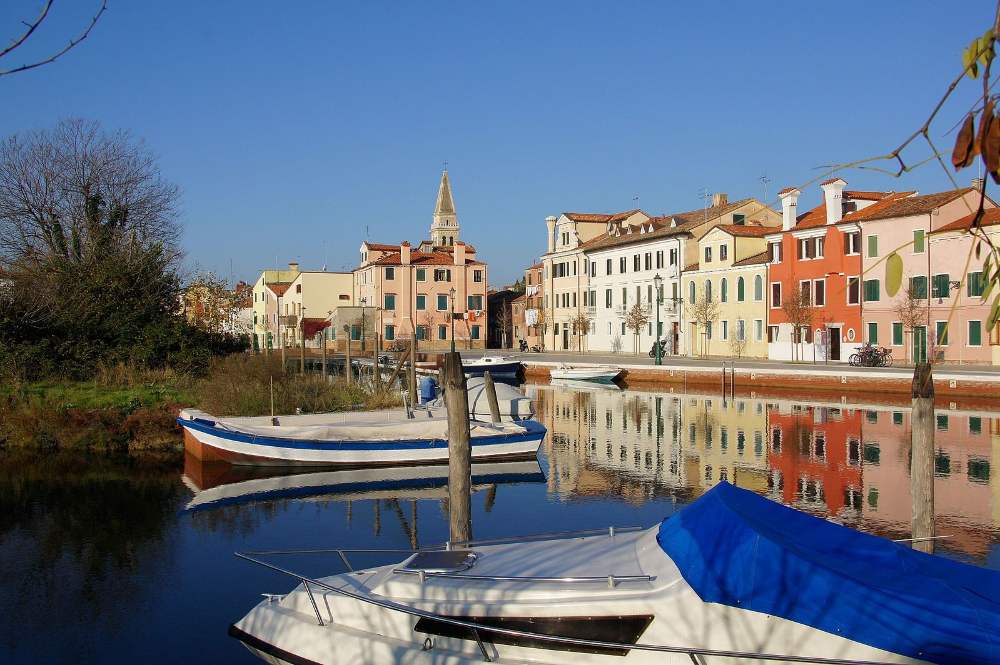 lido of venice how to get there by water buses