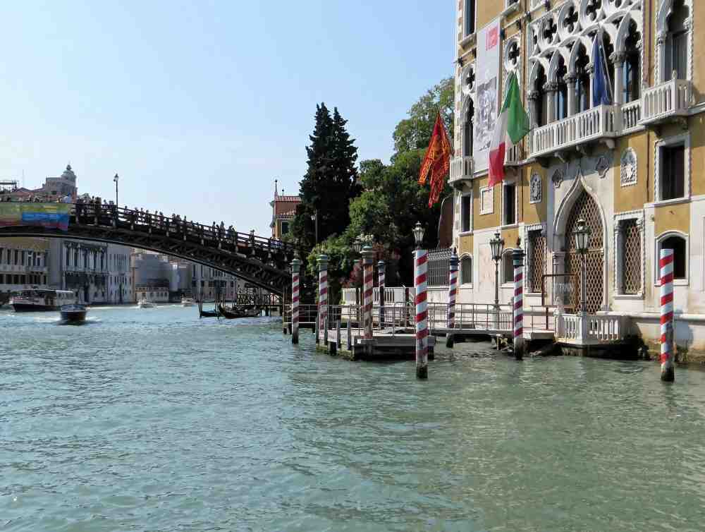 academy bridge venice (DEZALB da Pixabay )