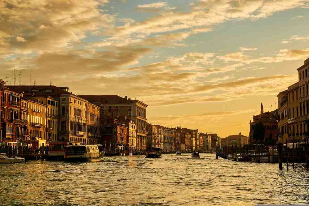 Venice's bridges history (NakNakNak da Pixabay)