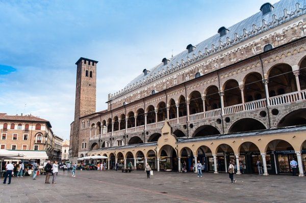 padova - padua day trip from venice - Foto di postcardtrip da Pixabay 