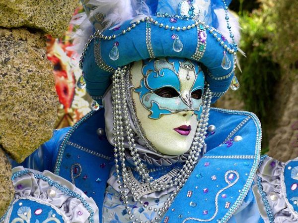 tips to explore the venice carnival trip - Foto di Serge WOLFGANG da Pixabay 