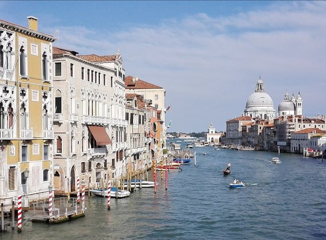 Mother's Day in Venice 2025