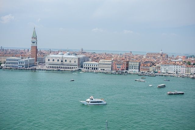 Venice built on logs