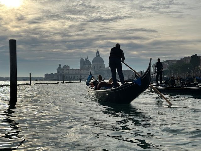 word hello comes from the venetians