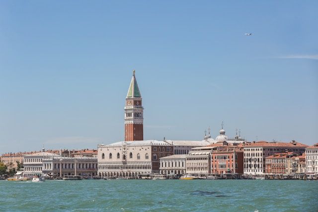 Train from Vicenza to Venice