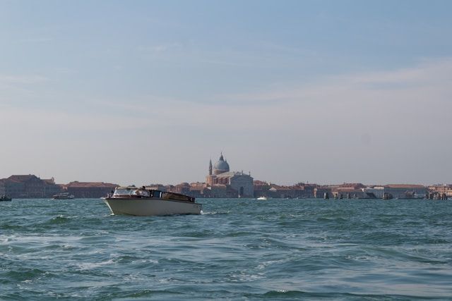 ferry tickets in Venice