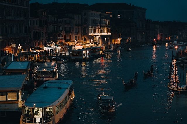 Venice Noir 2025