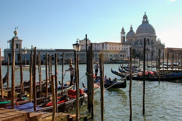 Floating votive bridge Madonna della Salute