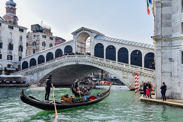Rialto Market, Venice: the amazing history and practical info