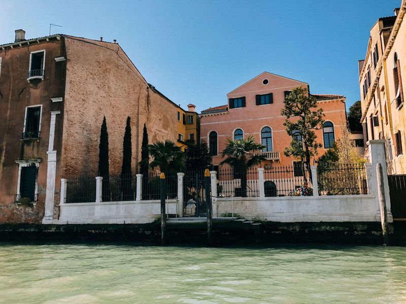 WHAT IS SPRING LIKE IN VENICE