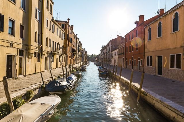 Venice street names: a guide to their secret meaning