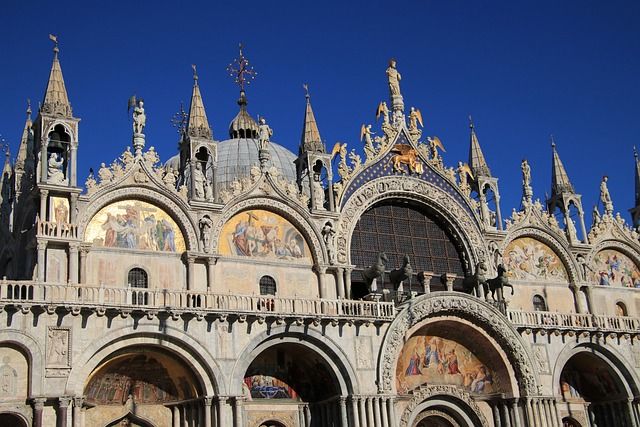 Saint Mark's Basilica in Venice: the triumph of gold