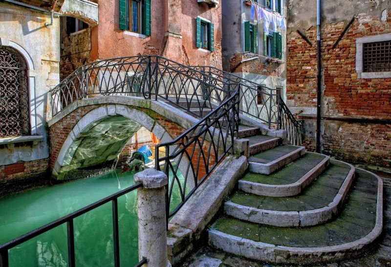 25 Non Touristy Things to Do in Venice, Italy