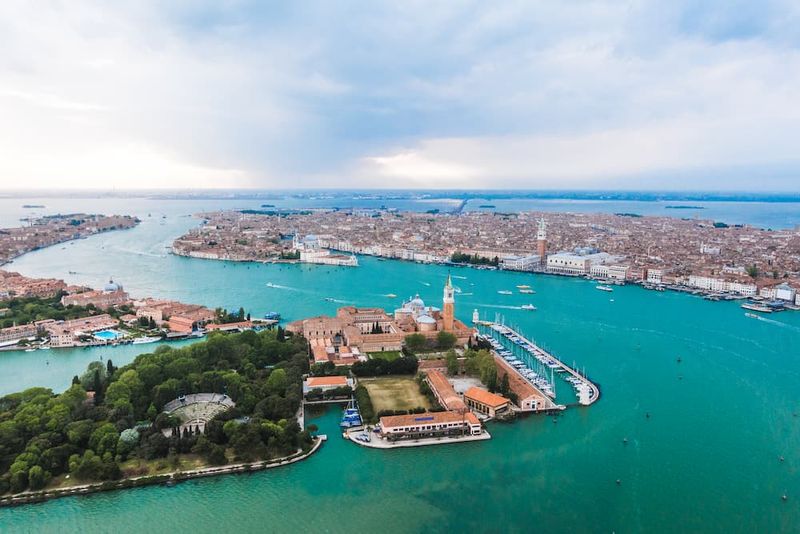 Venice in May: A Guide to Weather, What to Wear, and Events