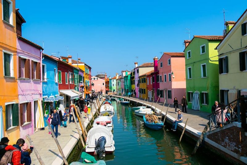 Venice in Summer: Uncover La Serenissima's Vibrant Charm