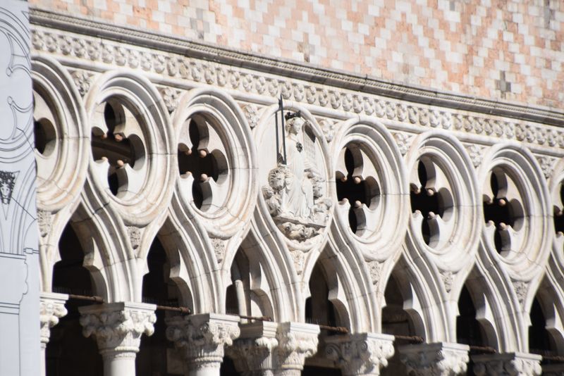 Free exhibitions and Museums in Venice in december